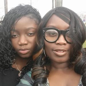 Meet your Posher, Amenia